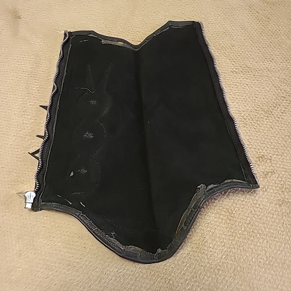 Gauntlets - Picture 3 of 4